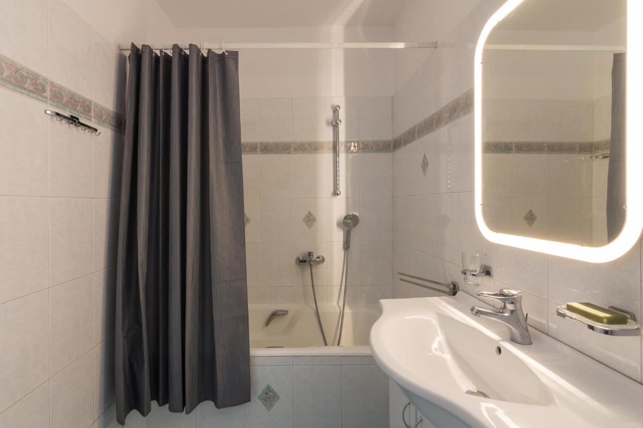 Breathtaking Acropolis View From An Elegant 3Br Apt Athens Exterior photo